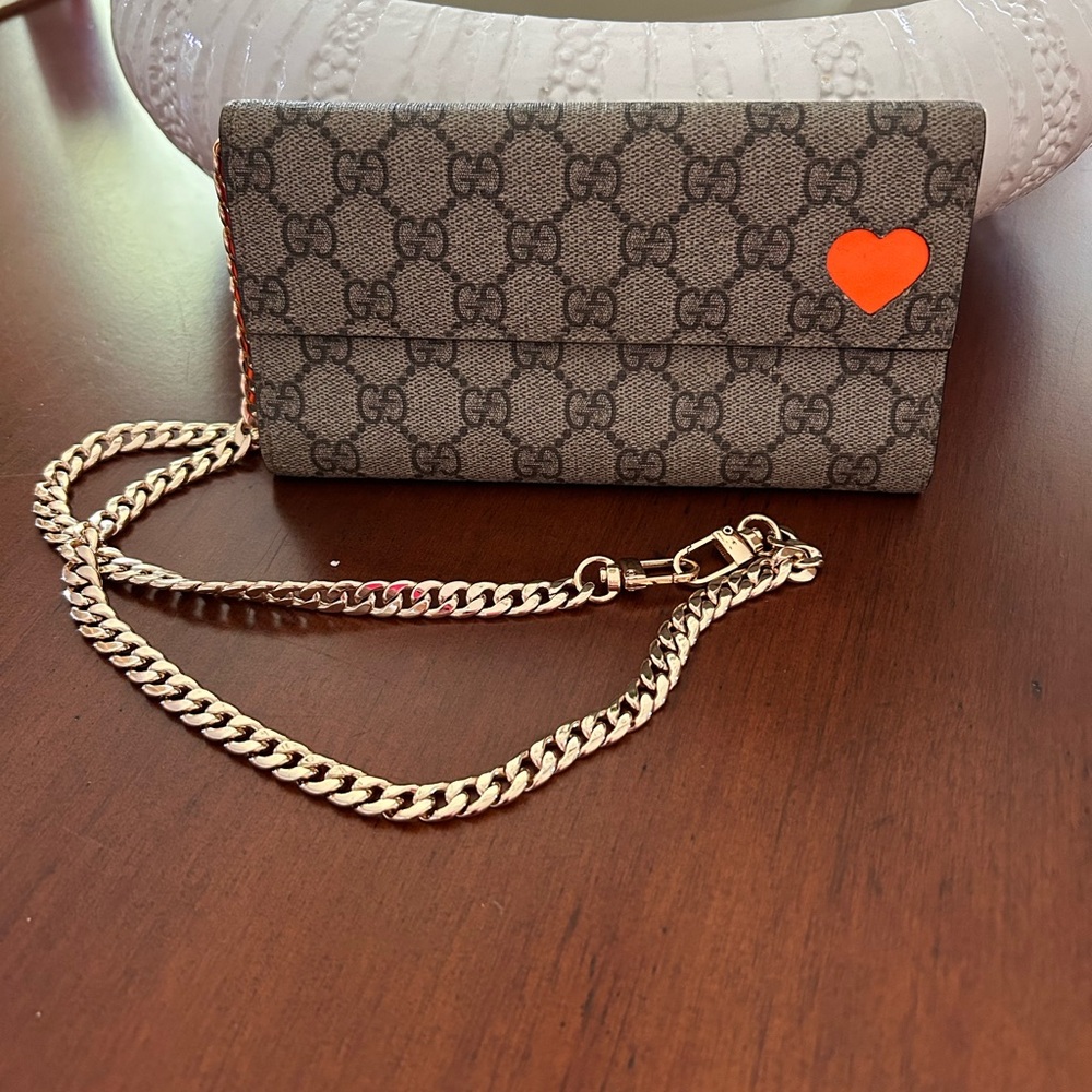 *Authentic*Gucci Gg Supreme Monogram Orange Heart… - image 1